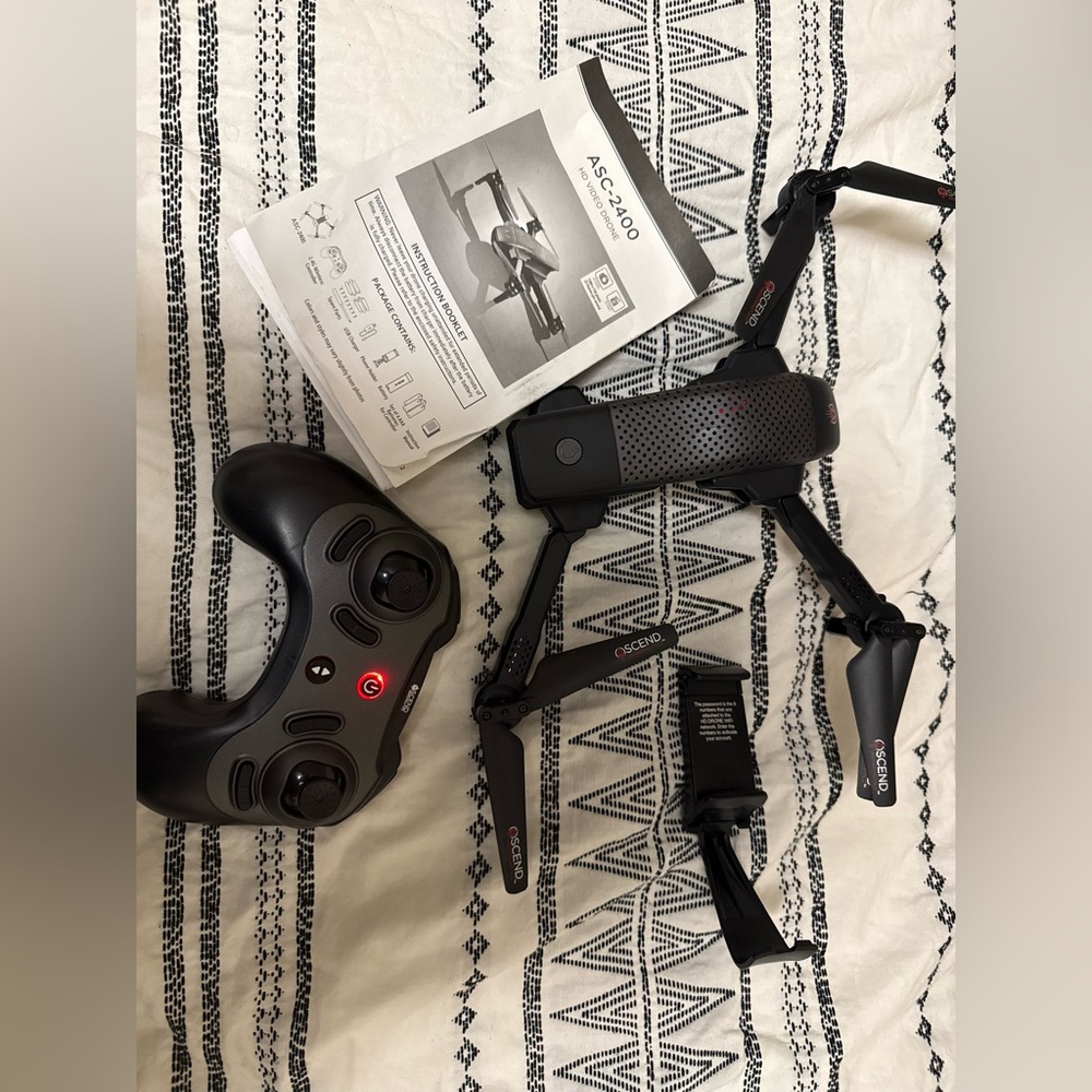 Ascend Aeronautics ASC-2400 HD Video Drone w/ hd Camera  *Tested*
